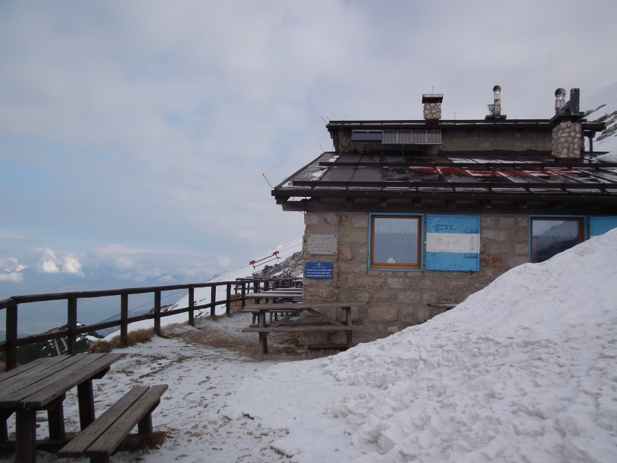 Rifugi e Bivacchi d''Italia.......